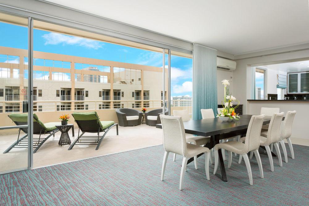 Courtyard By Marriott Waikiki Beach Honolulu Exterior foto
